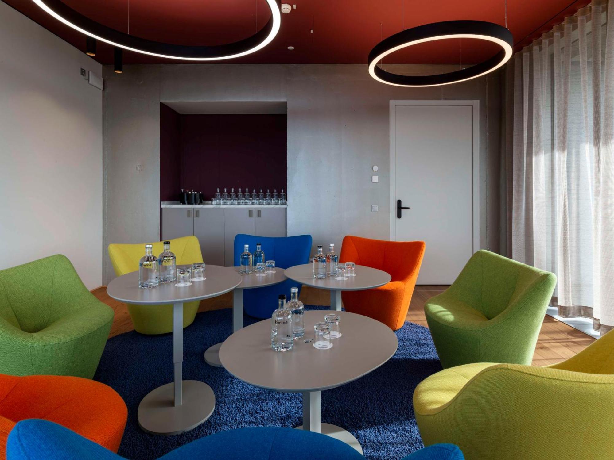 B'Mine Hotel Duesseldorf Εξωτερικό φωτογραφία
